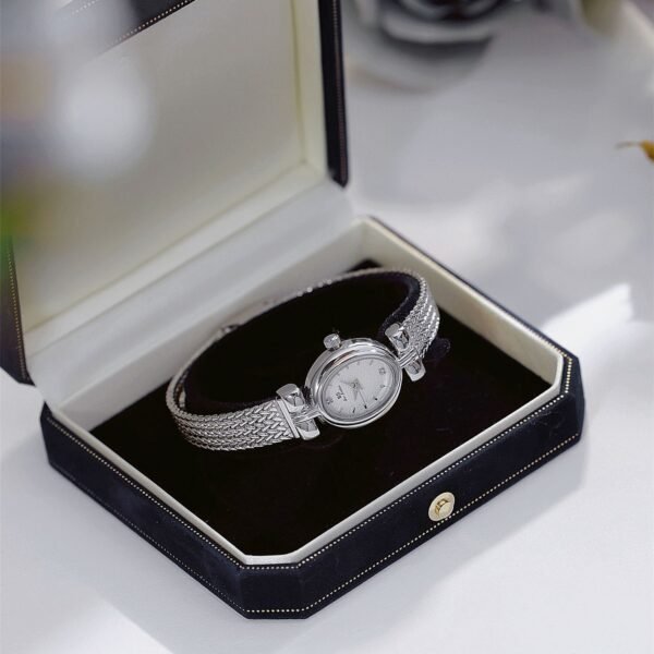 Mid-ancient Jewelry Light Luxury Temperament Small Silver Watch - Image 2